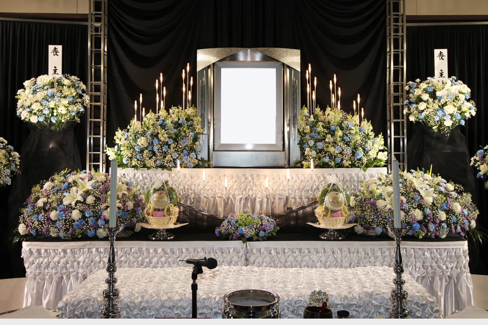 祭壇施行例（2）